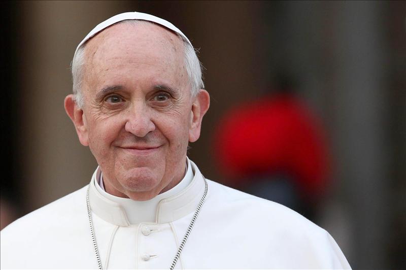 Autoriza Papa absolución permanente a mujeres que abortan