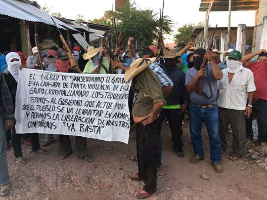Forman grupo de autodefensa en Ajuchitlán, Guerrero