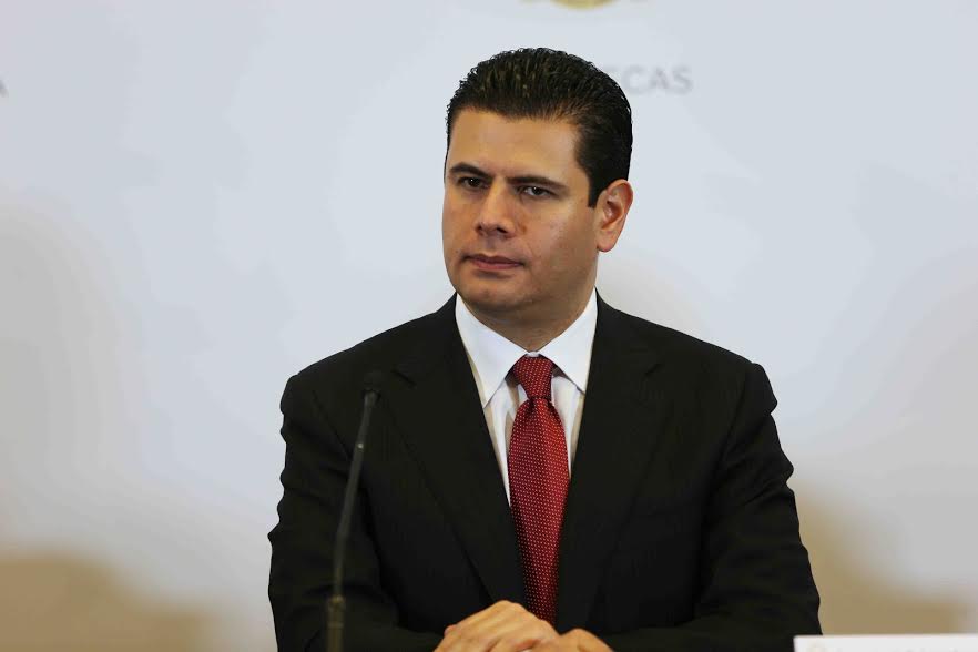Denuncian a exgobernador de Zacatecas por desvío de 300 mdp