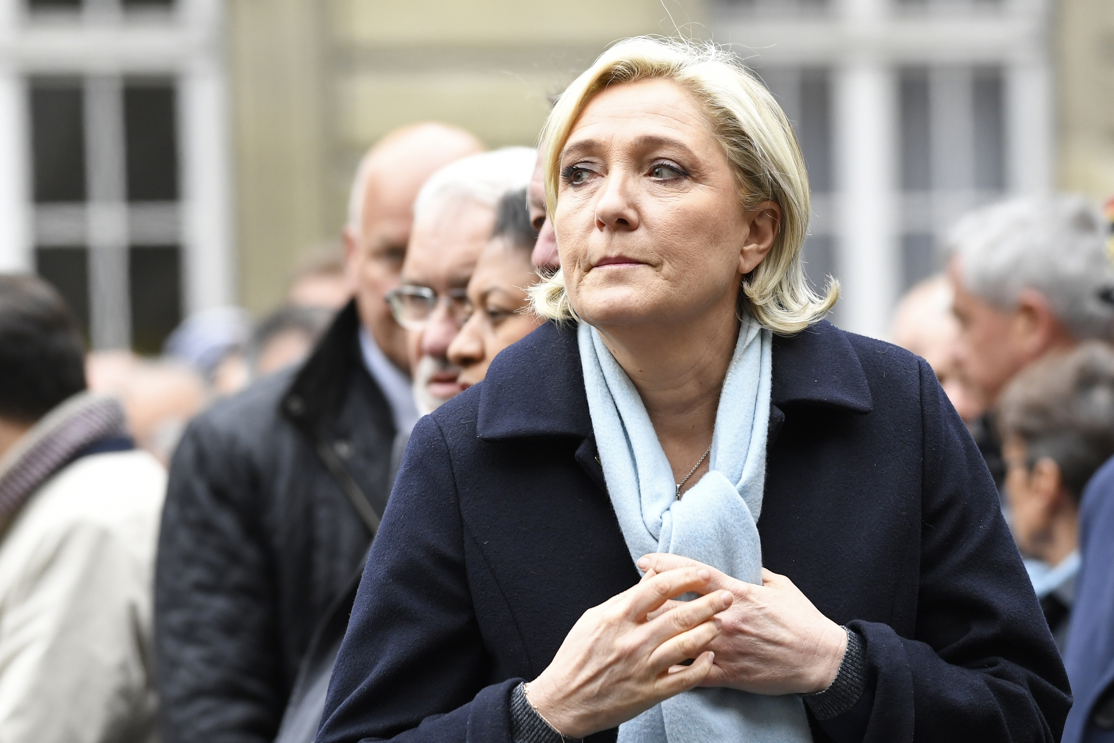 Iniciaron proceso para retirar inmunidad a Marine Le Pen