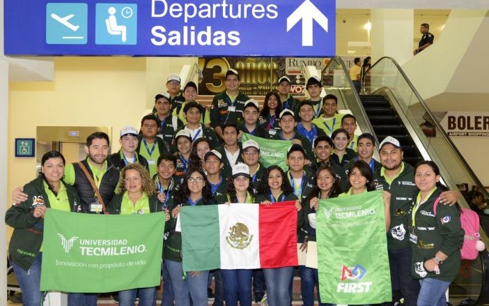 Participan estudiantes de Tabasco en competencia internacional de robótica