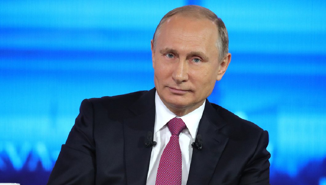 Putin se muestra dispuesto a dar asilo a James Comey