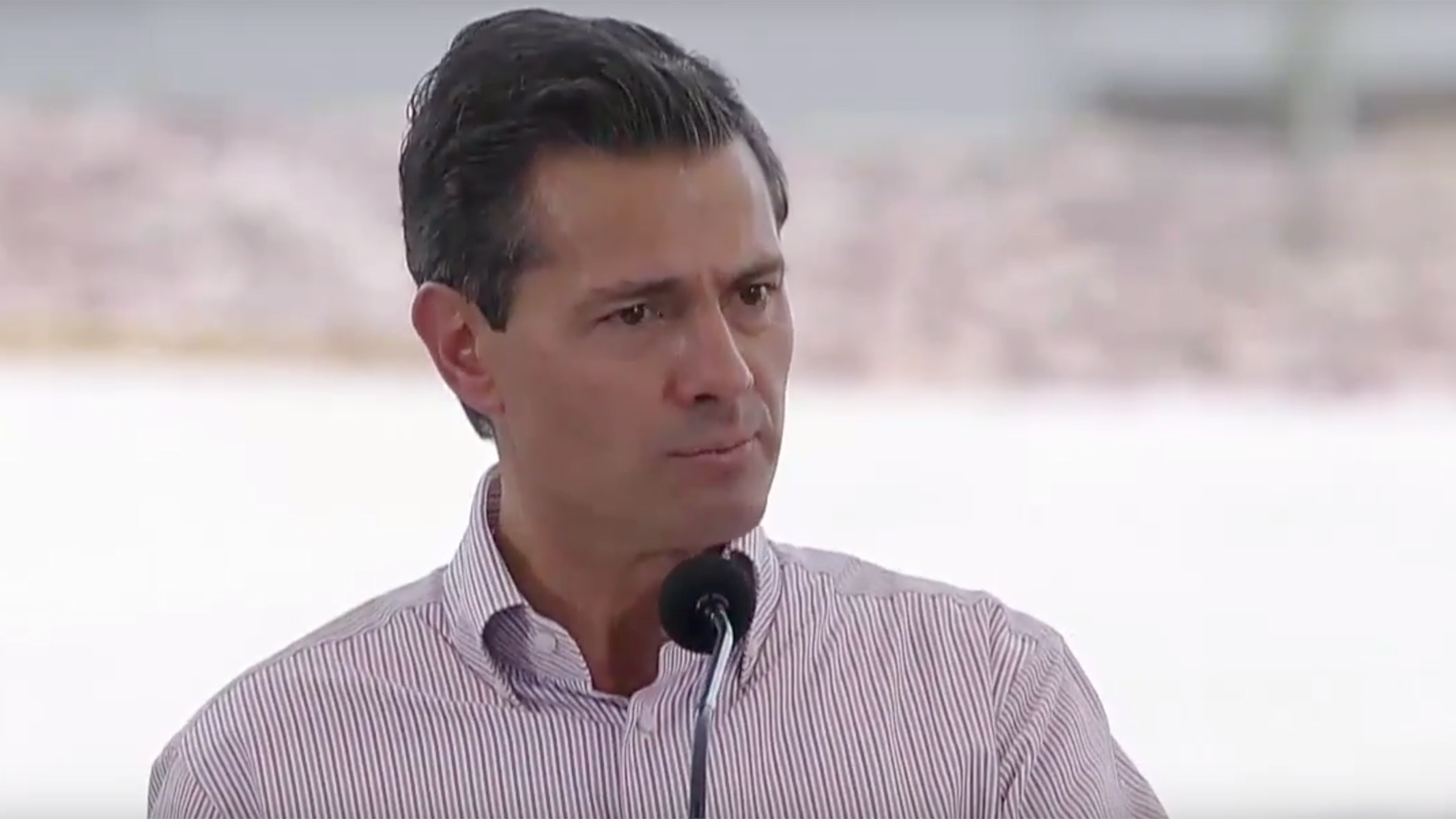 Responde, amenaza y se retracta Peña Nieto sobre reportaje #GobiernoEspía