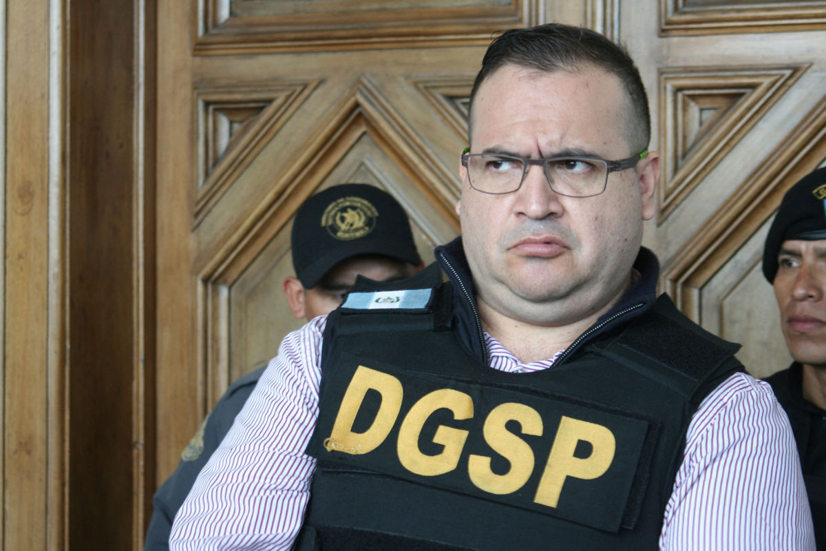 Se debilitan acusaciones contra Javier Duarte por imprecisiones de PGR