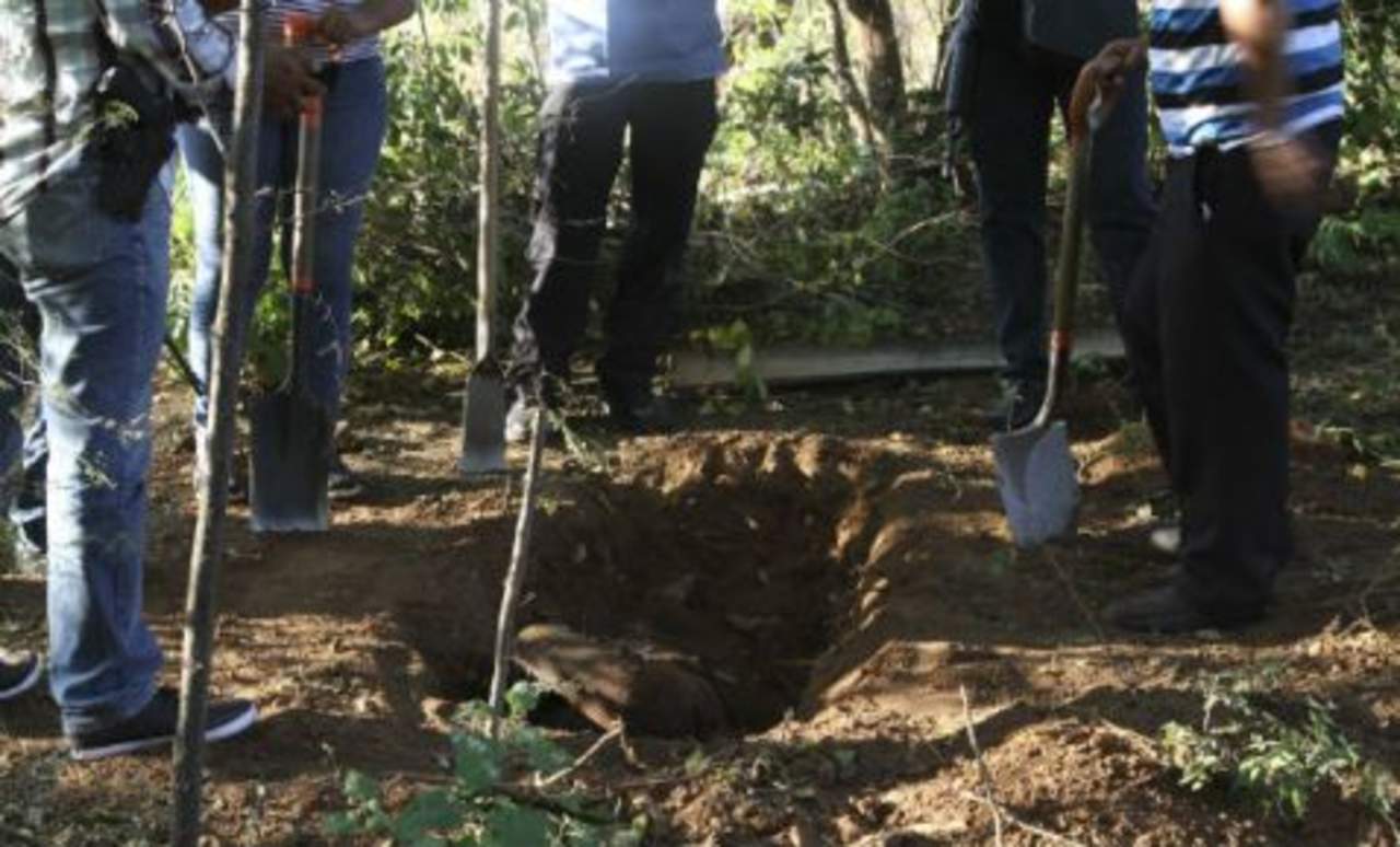 Encuentran fosa clandestina con 19 cuerpos en Zacatecas