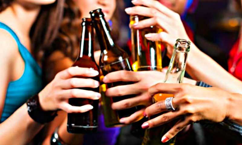 Despenaliza Edomex venta de bebidas alcohólicas a menores de edad