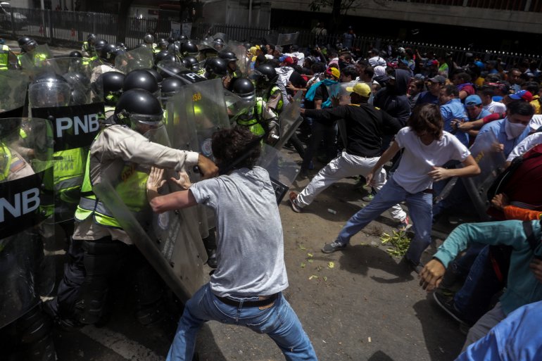 Denuncia ONU violaciones a derechos humanos en Venezuela