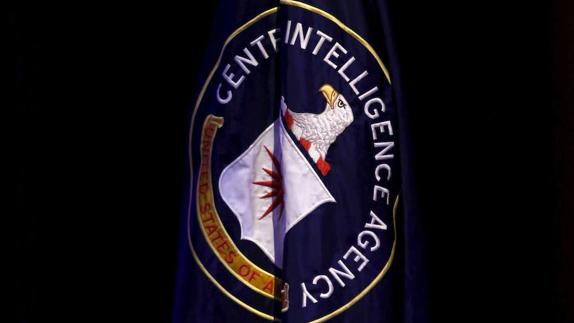 Llevarán a juicio a psicólogos involucrados en programa de tortura de la CIA