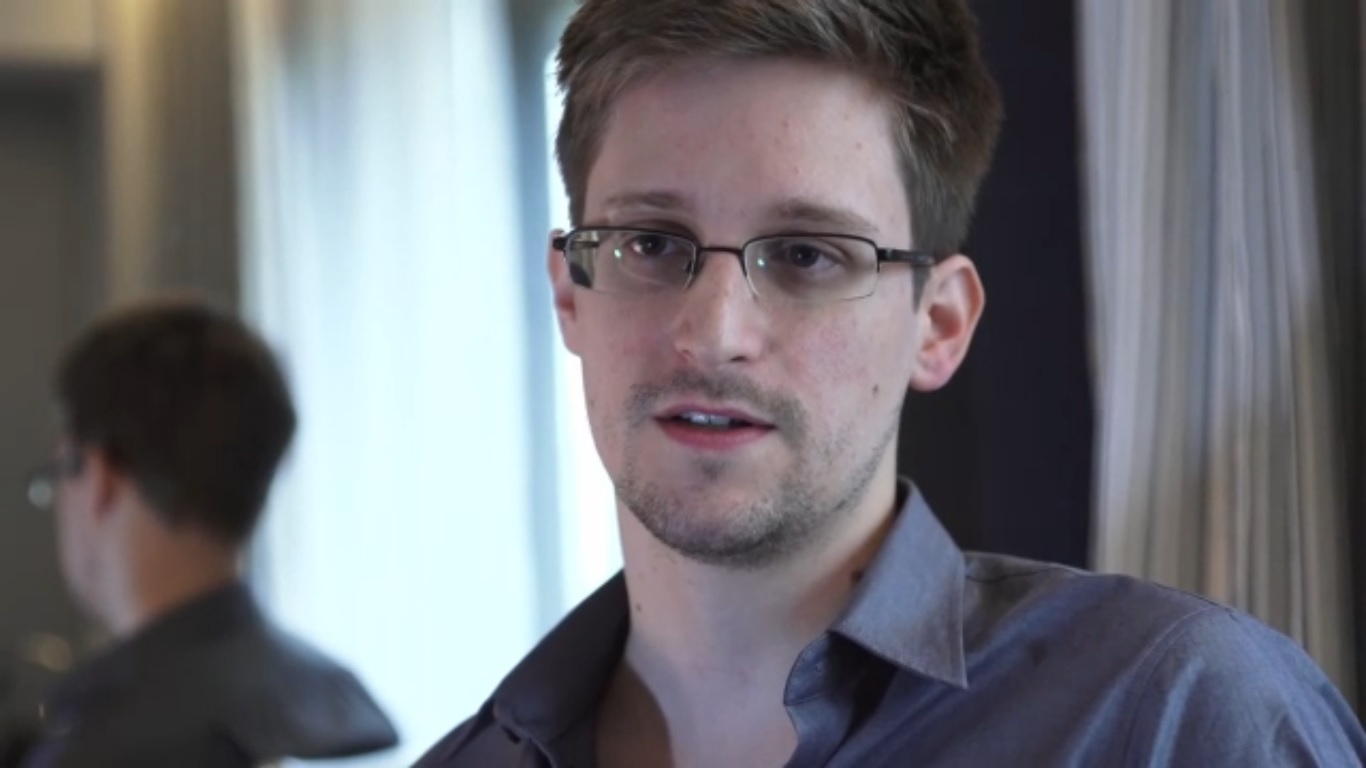 Cuestiona Snowden uso de software espia por gobierno mexicano