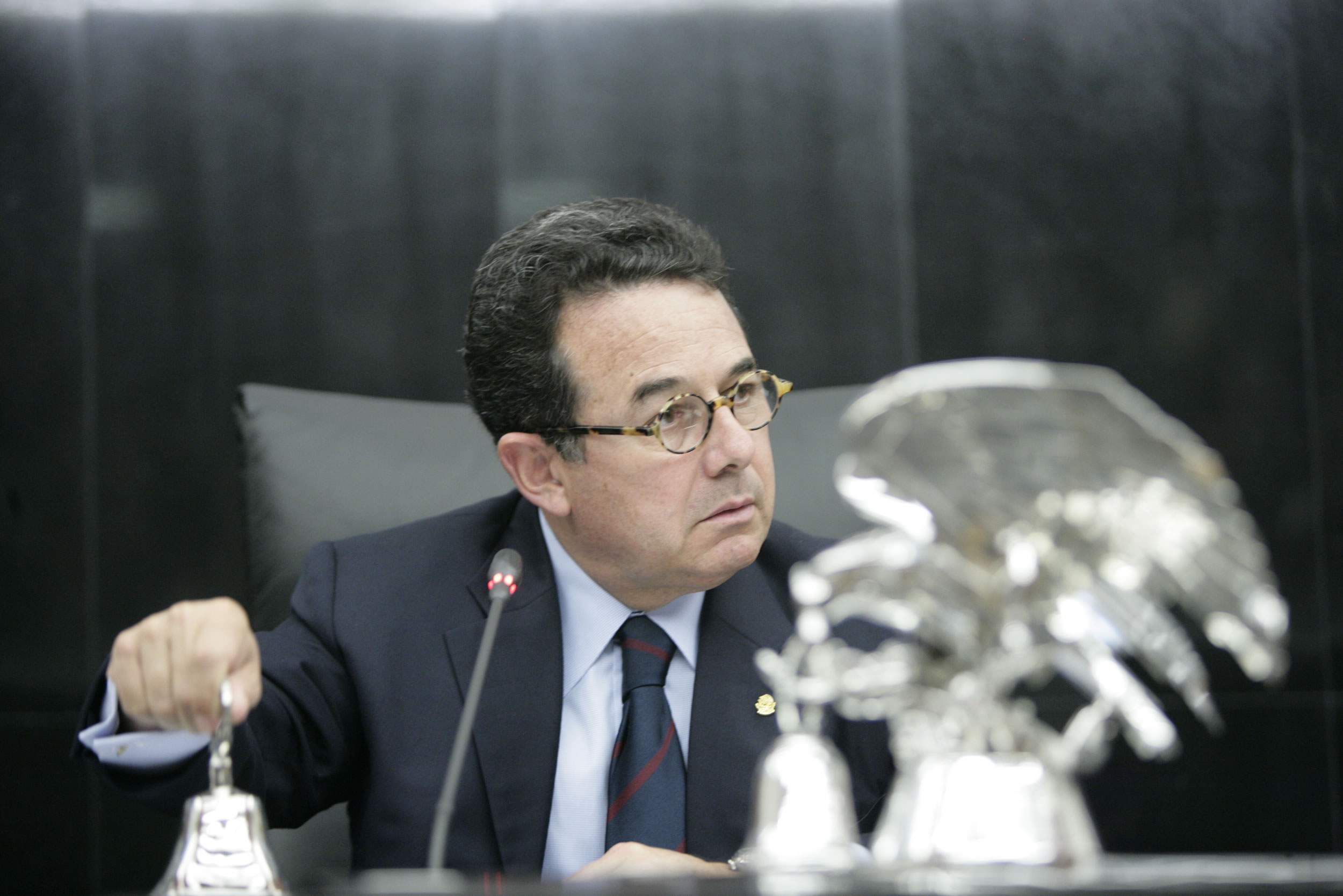 Oculta embajador de México en Uruguay 1.2 mdd en un banco de Andorra
