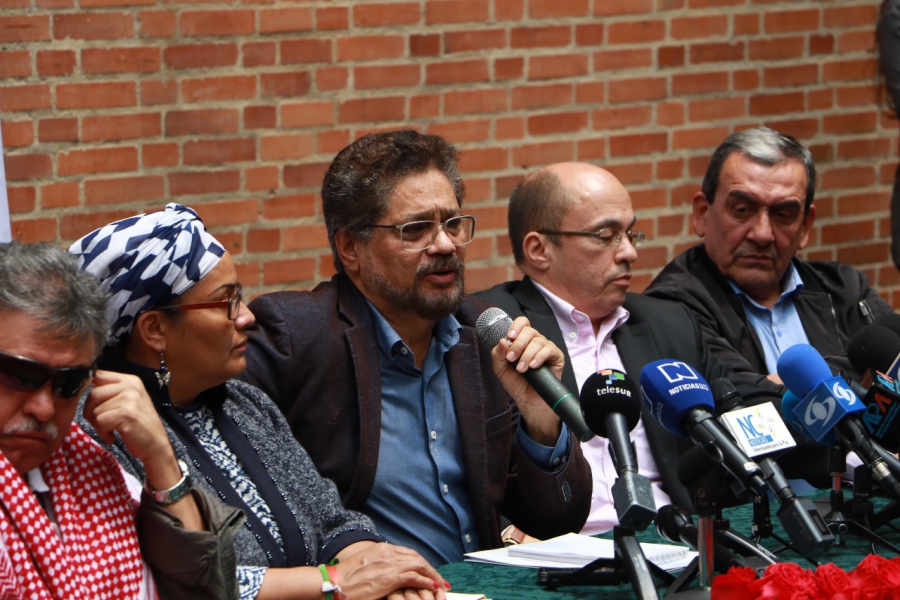 Acuerdan FARC y ELN defender proceso de paz en Colombia