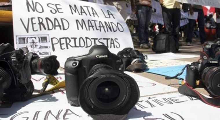 Acuerdan medios de comunicación combatir violencia contra periodistas