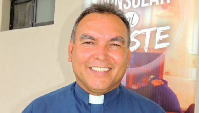 Inicia juicio por pederastia contra Juan Manuel Riojas, “el padre Meño” -  Rompeviento TV