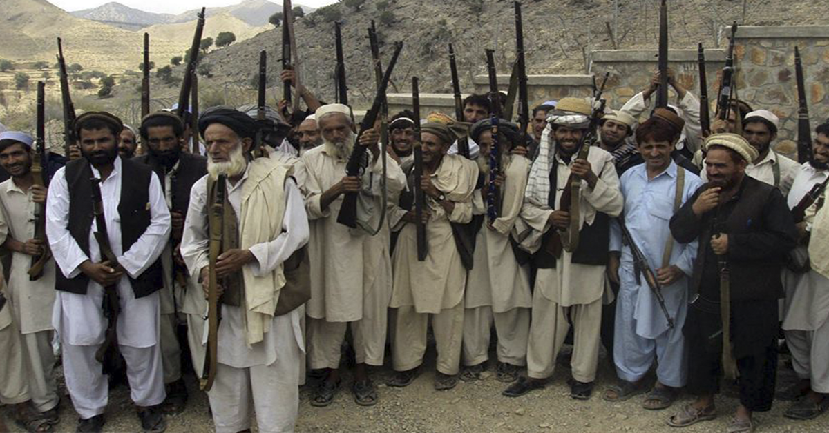  Piden Talibanes iniciar negociaciones de paz en Afganistán con EUA