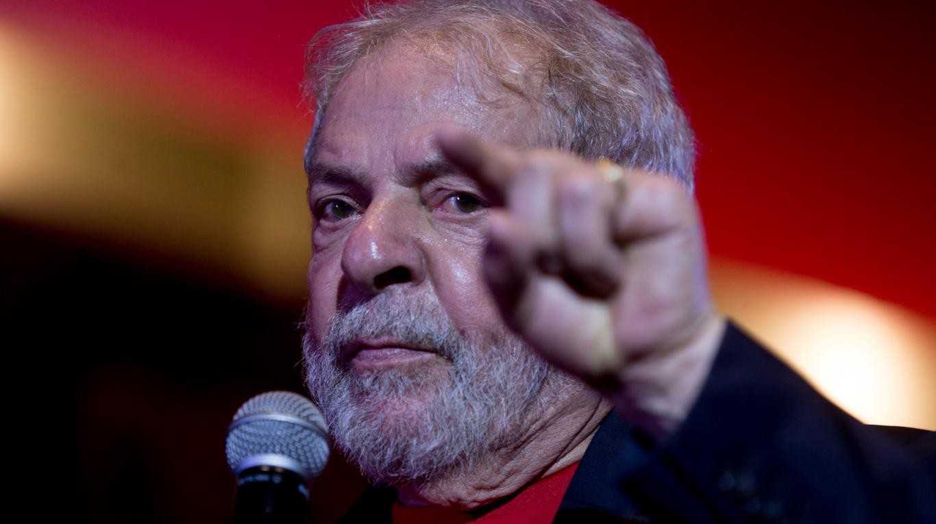 Se posicionan organizaciones civiles y académicas en solidaridad con Lula da Silva