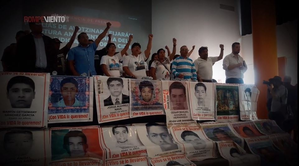Ayotzinapa ante Comisión de Investigación para la Verdad y la Justicia