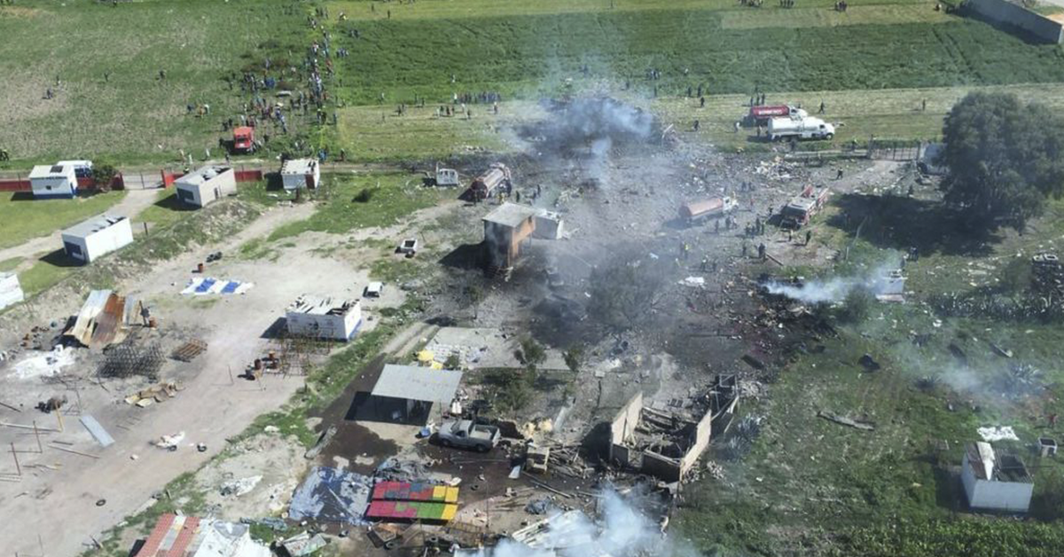 Deja al menos 19 muertos explosiones por pirotecnia en Tultepec