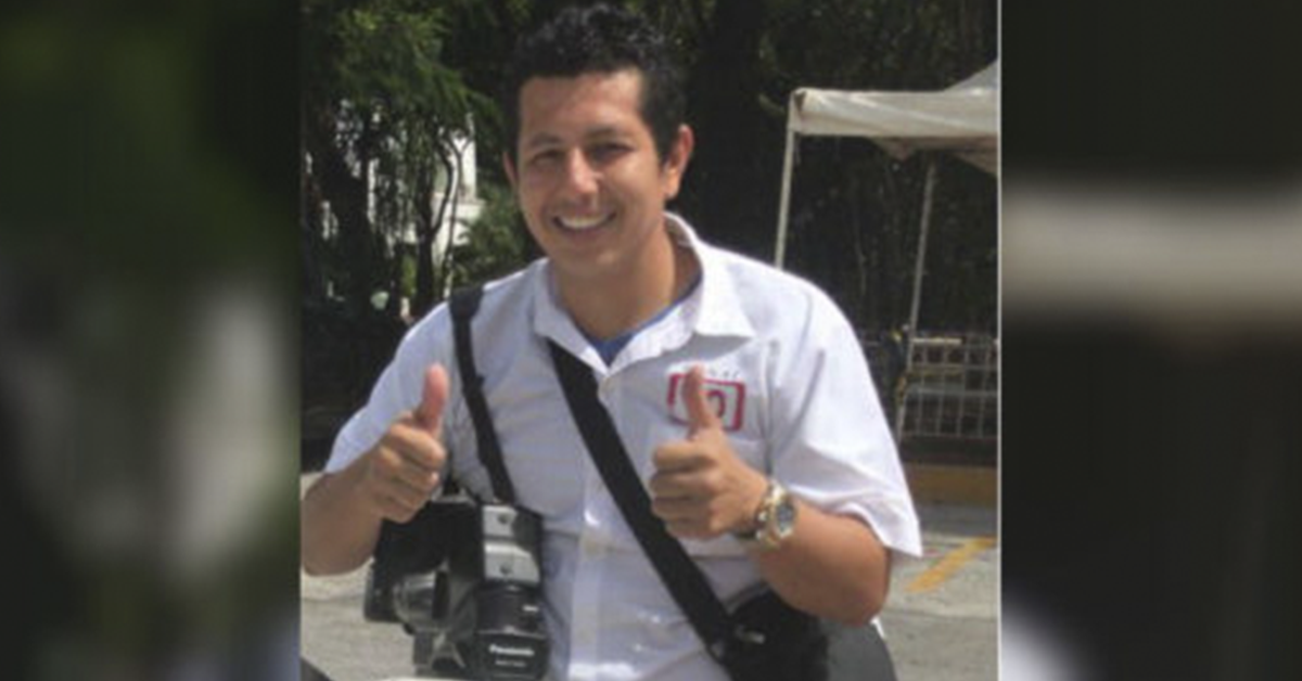 Asesinan a reportero mientras realizaba entrevista en Cancún