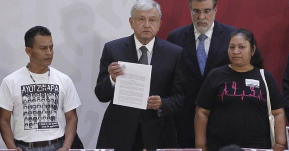 Pedirá AMLO revisar amparo interpuesto por Carlos Gómez en caso Ayotzinapa