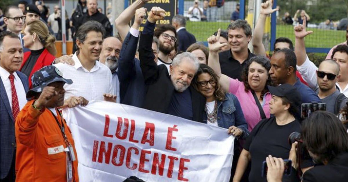 Liberan al expresidente Lula da Silva en Brasil