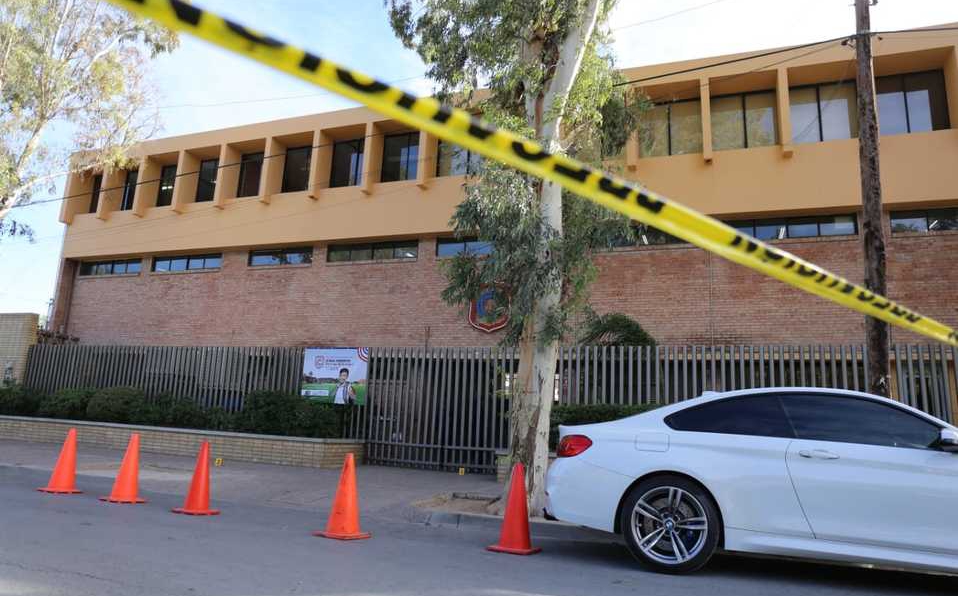 Alumno de primaria disparó a una maestra y se quitó la vida en Torreón